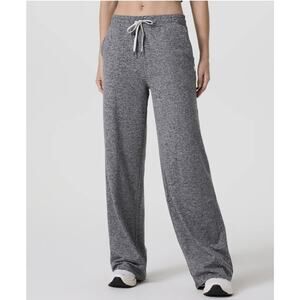 Vuori essential pant